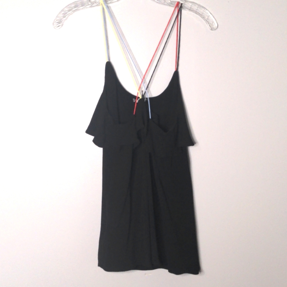 EUC✨ RO & DE medium black strappy tank with color criss-cross straps - Picture 5 of 16
